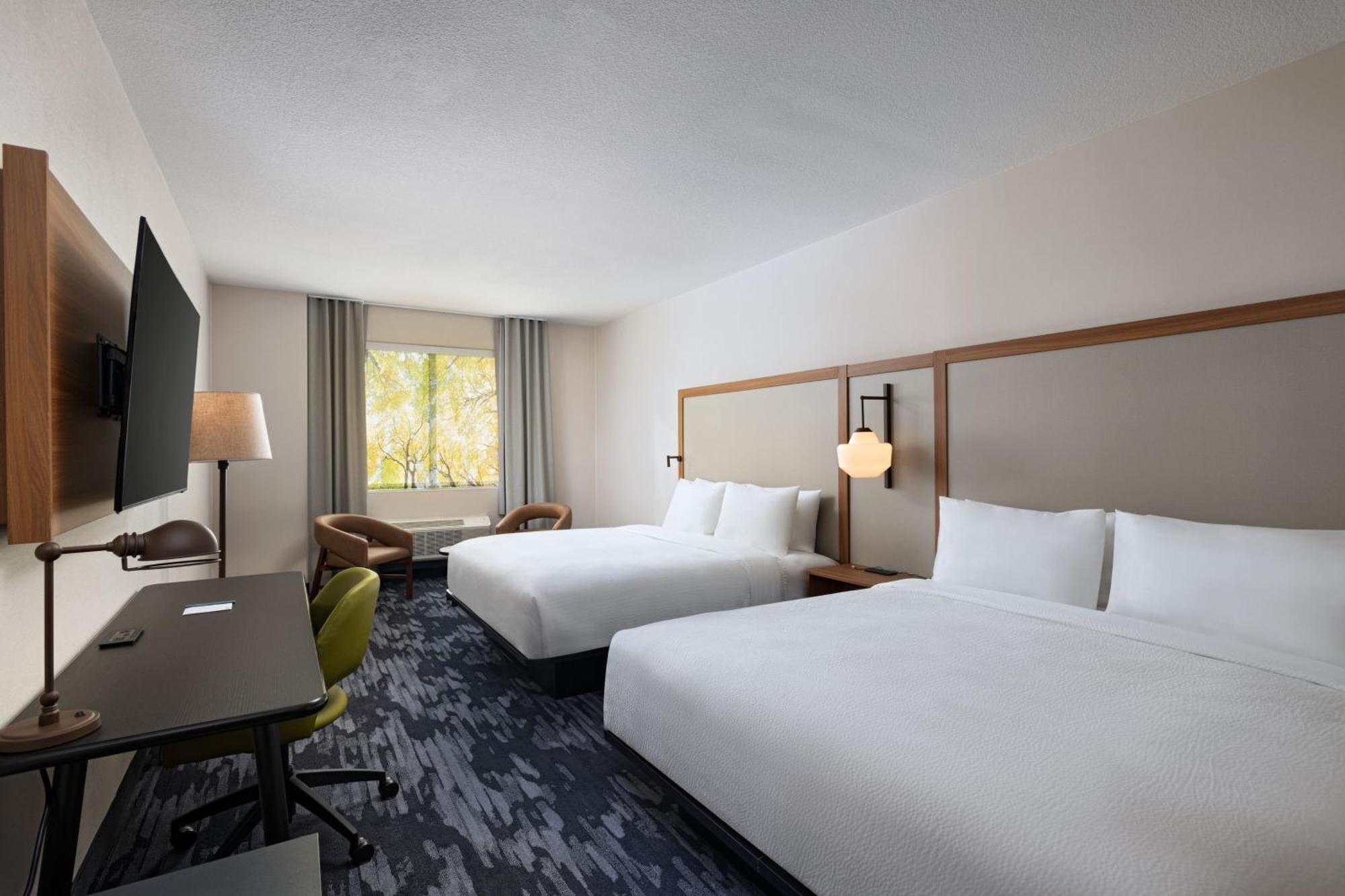 Fairfield By Marriott Inn & Suites ฮิลส์โบโร ภายนอก รูปภาพ
