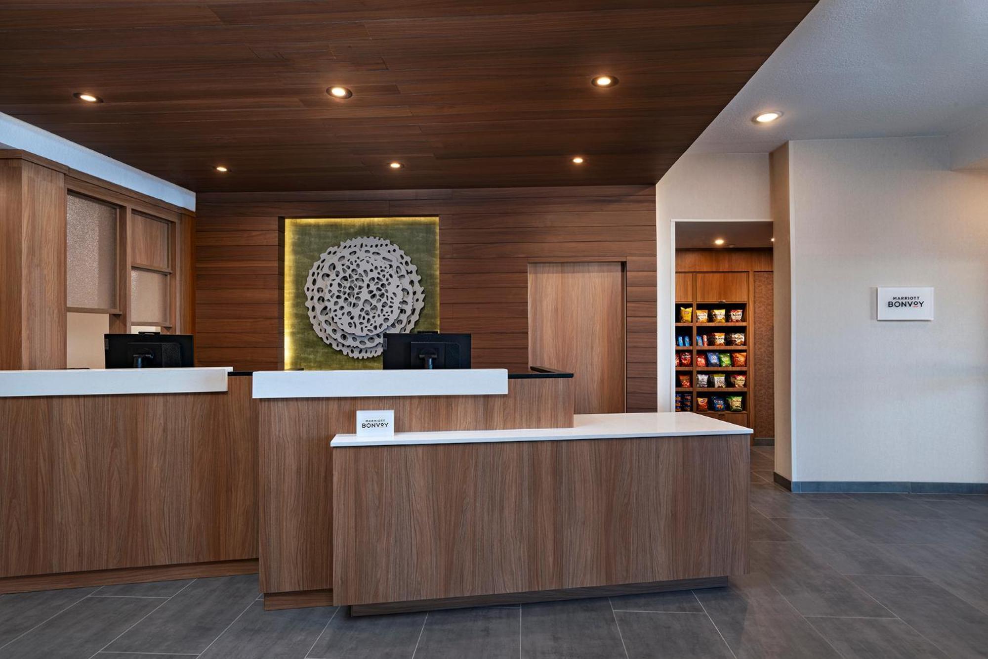 Fairfield By Marriott Inn & Suites ฮิลส์โบโร ภายนอก รูปภาพ