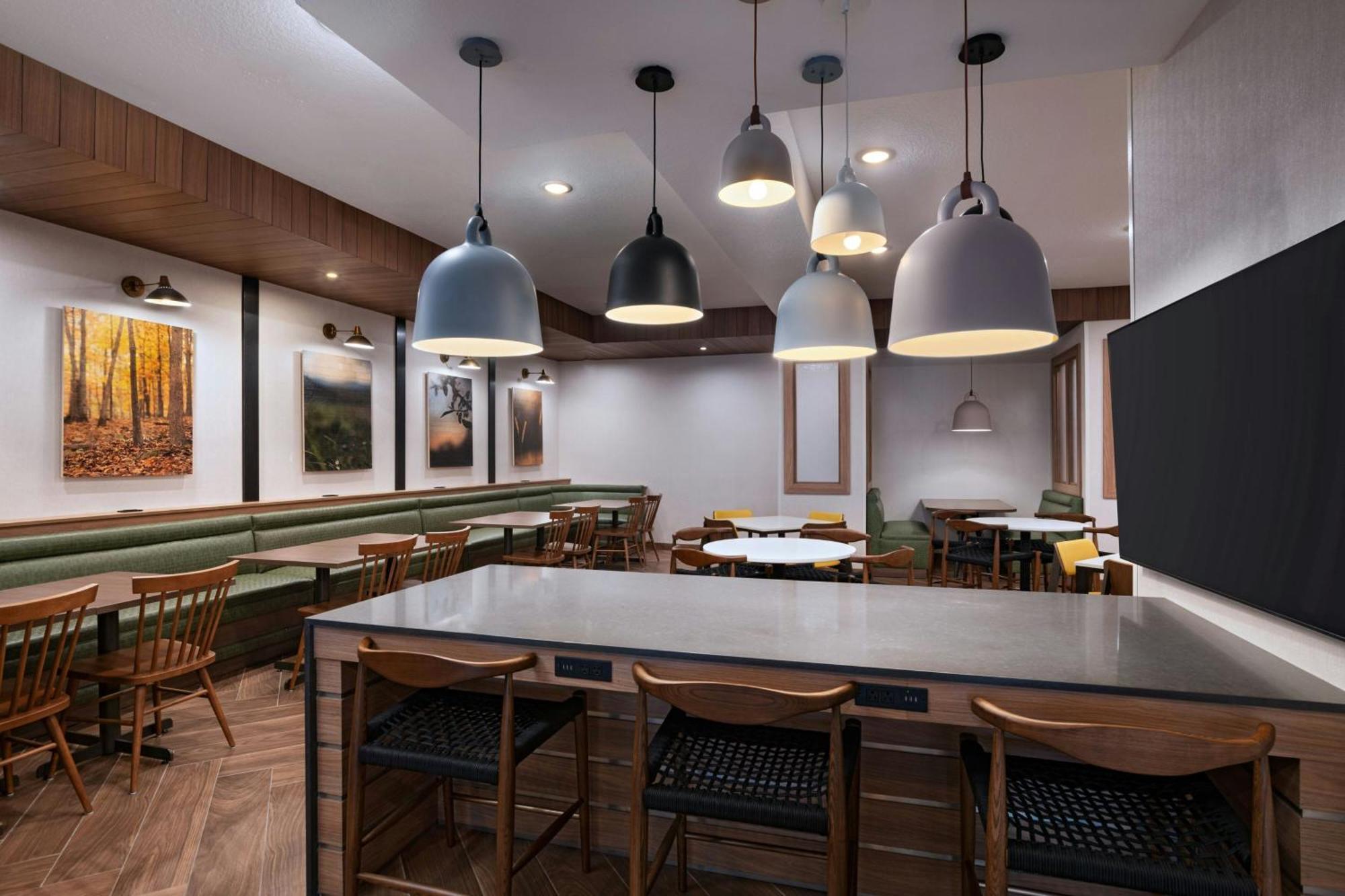 Fairfield By Marriott Inn & Suites ฮิลส์โบโร ภายนอก รูปภาพ