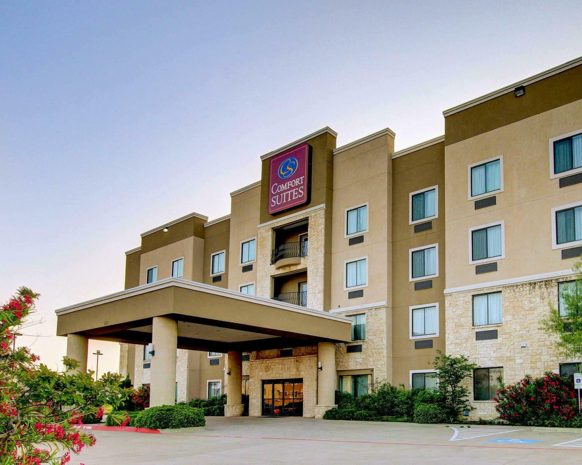 Fairfield By Marriott Inn & Suites ฮิลส์โบโร ภายนอก รูปภาพ
