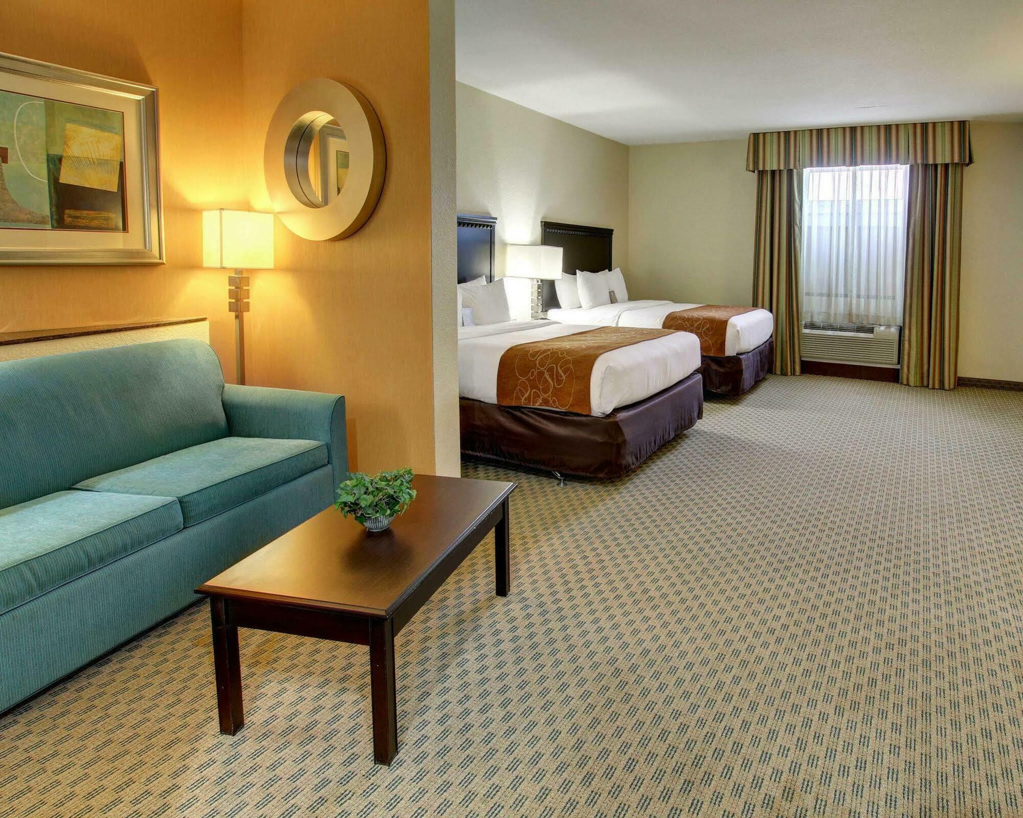 Fairfield By Marriott Inn & Suites ฮิลส์โบโร ภายนอก รูปภาพ